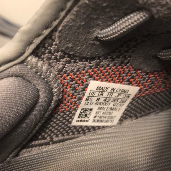 Yeezy Boost 350 V2 8 1/2 - Picture 5 of 6